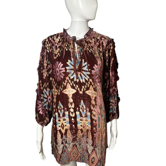Johnny Was Tops - Johnny Was Brown and White Graphic Tunic 3/4 Sleeve Silk Blend M